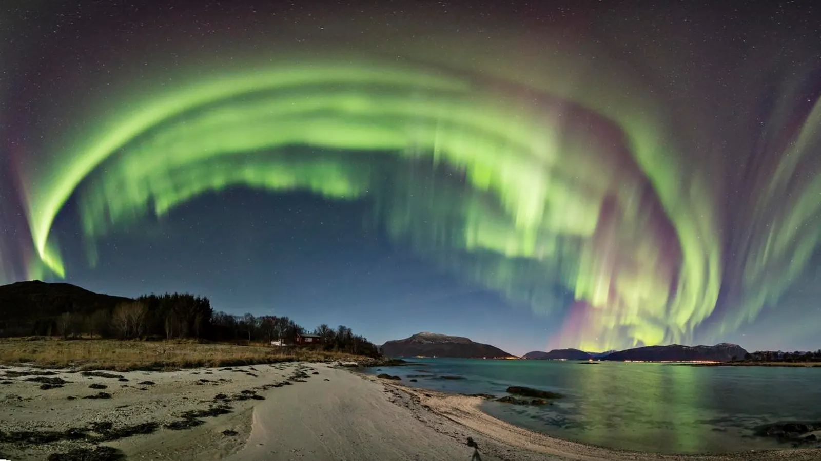 Featured image for Upcoming Northern Lights and Celestial Events to Watch For