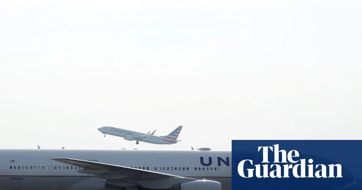 Featured image for United Airlines planes collide at Chicago's O'Hare Airport