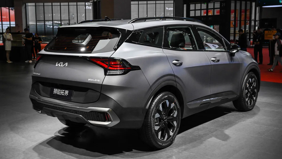 Kia Recalls Sportage and Carnival Vehicles for Roof Issue