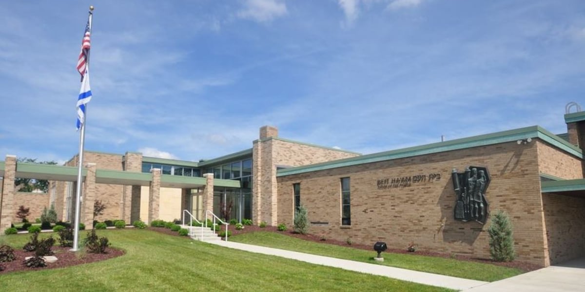 Featured image for 13-year-old Arrested for Allegedly Plotting Mass Shooting at Canton Synagogue