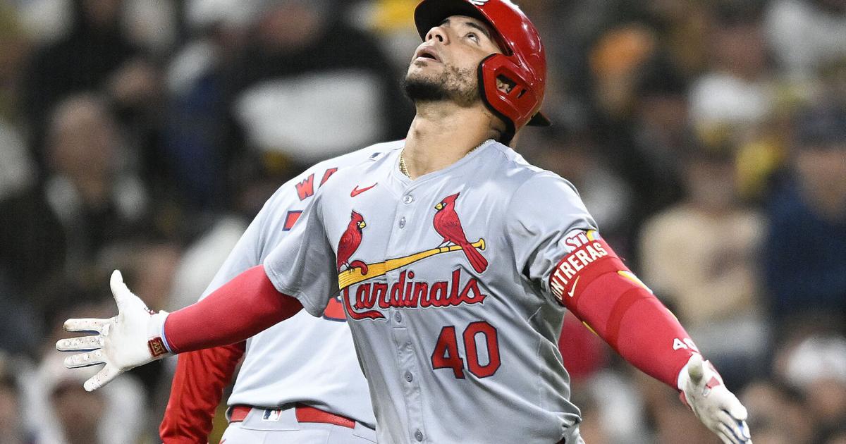 Featured image for "Contreras' Clutch Homers Lift Cardinals Over Padres, Red Sox Mourn Loss of Lucchino"