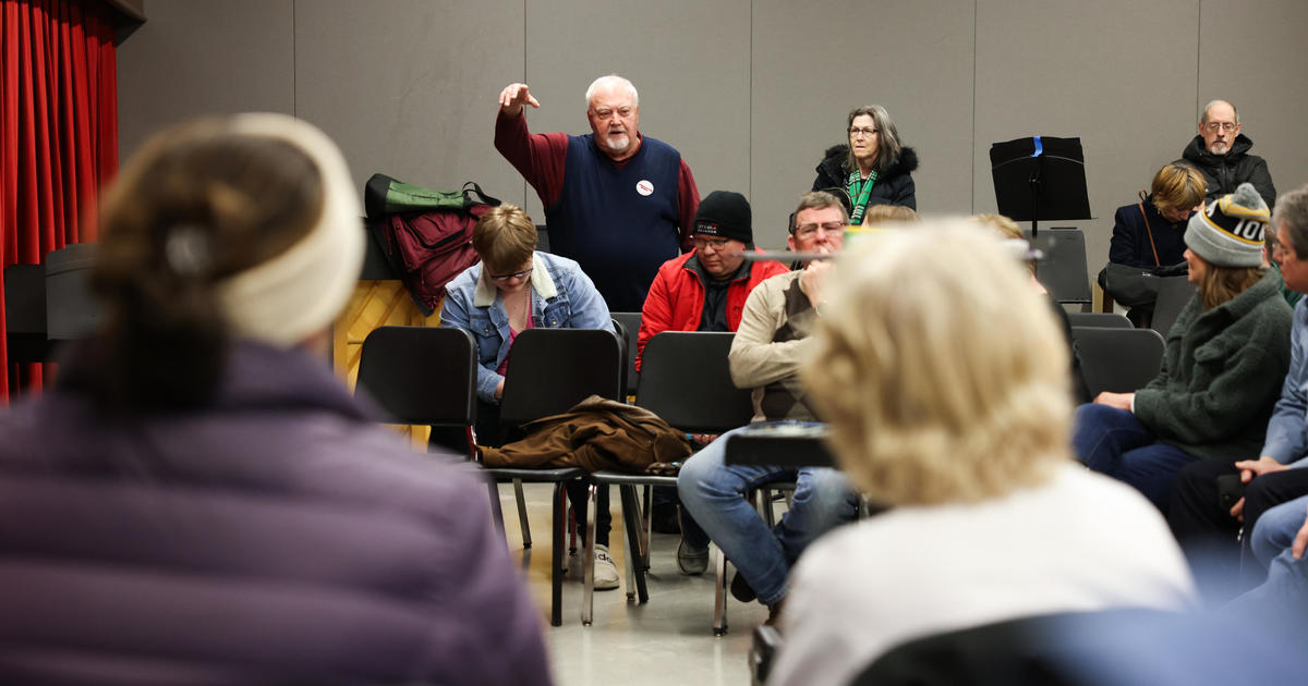 "Iowa Caucus Turnout Trends: A 2024 Comparison and Scott County Spotlight"