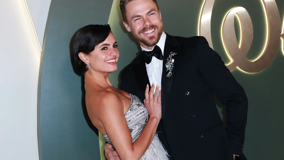 Featured image for Derek Hough and Hayley Erbert Tease Exc imminent Baby Arrival