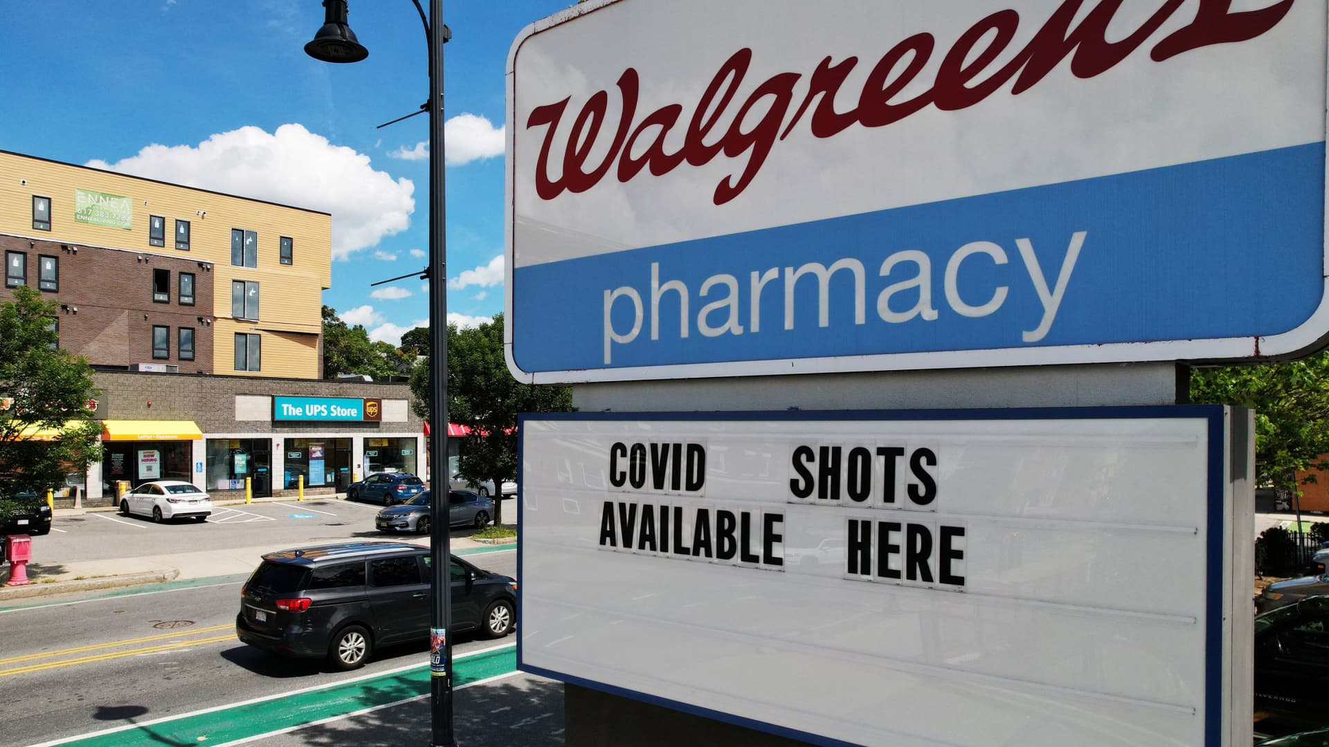 Featured image for "Thursday's Stocks to Watch: Walgreens, Apple, Peloton Amid Market Moves and Economic Data"