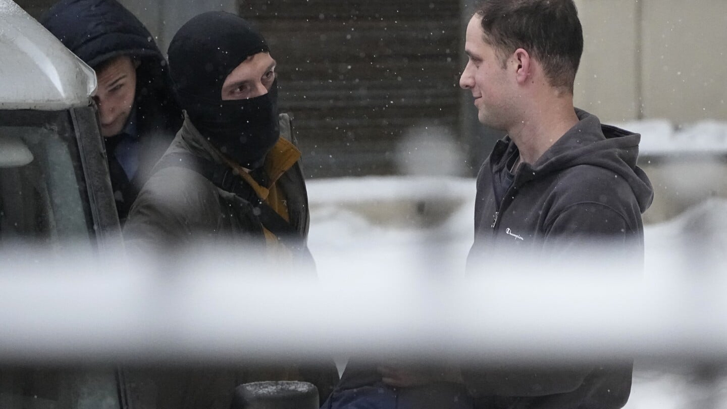 Featured image for American Reporter's Russian Jail Sentence Extended to March