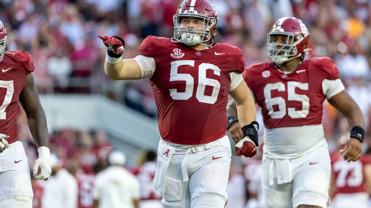 Featured image for "Seth McLaughlin, Ex-Alabama Center, Joins Ohio State Buckeyes"
