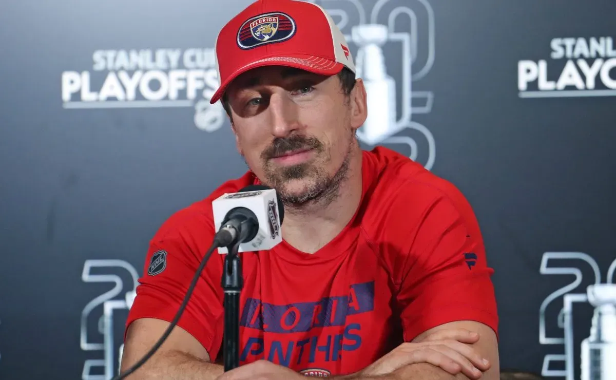 Featured image for Panthers Focus on Retaining Key Players Amid Trade Rumors