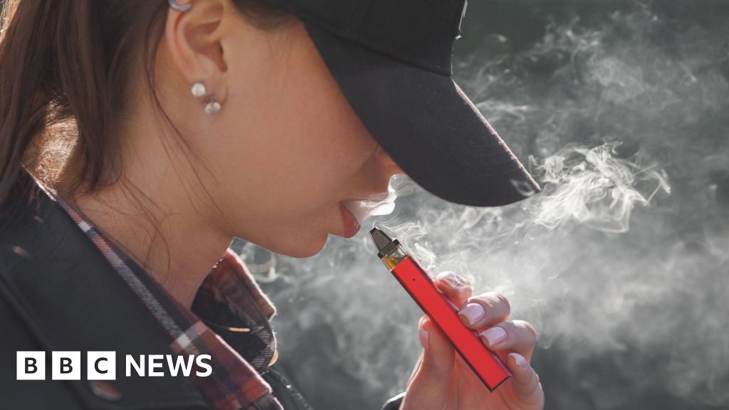 Featured image for Vaping Surpasses Smoking in Britain for the First Time