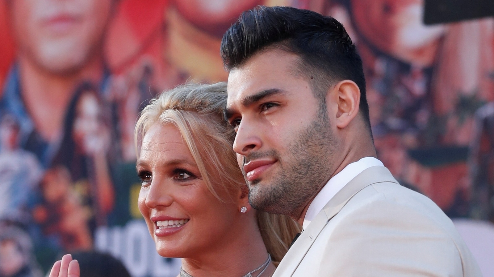 "Britney Spears' Head Injury Exposes Divorce Drama and Post-Conservatorship Life"
