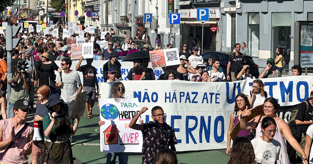 Featured image for Migrant Tent Protest Targets Portugal's Housing Costs