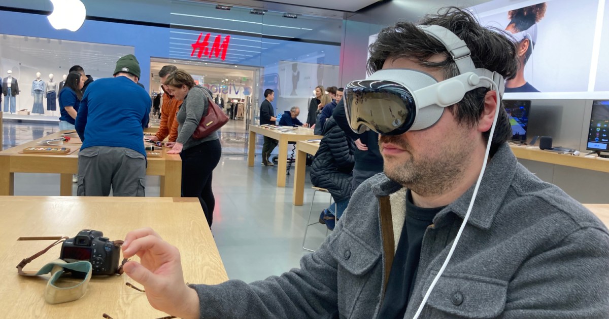 Featured image for "Rising Trend: Apple Vision Pro Returns and Party Tricks"