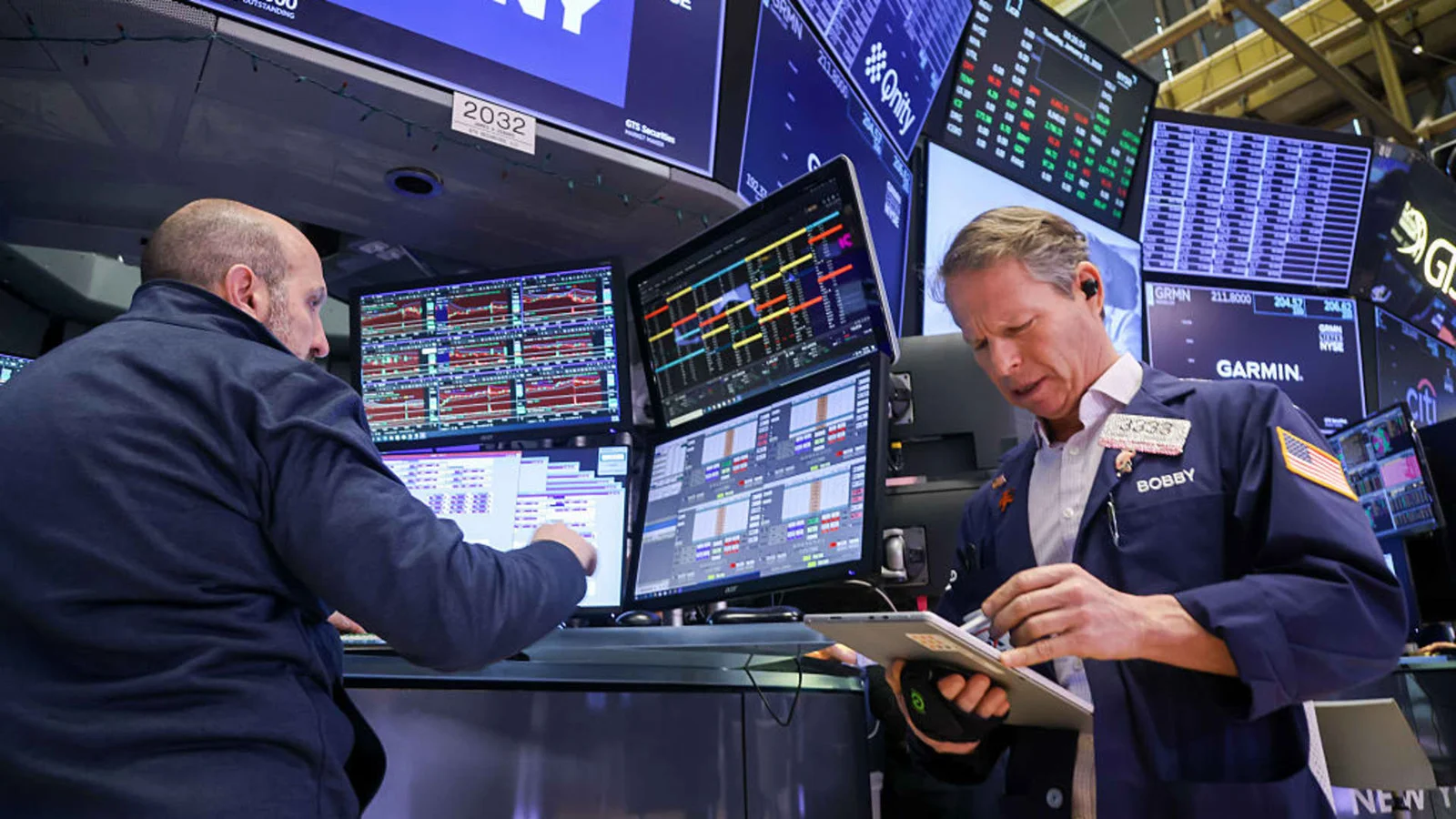 Treasury yields drop as Iran ceasefire talks surface