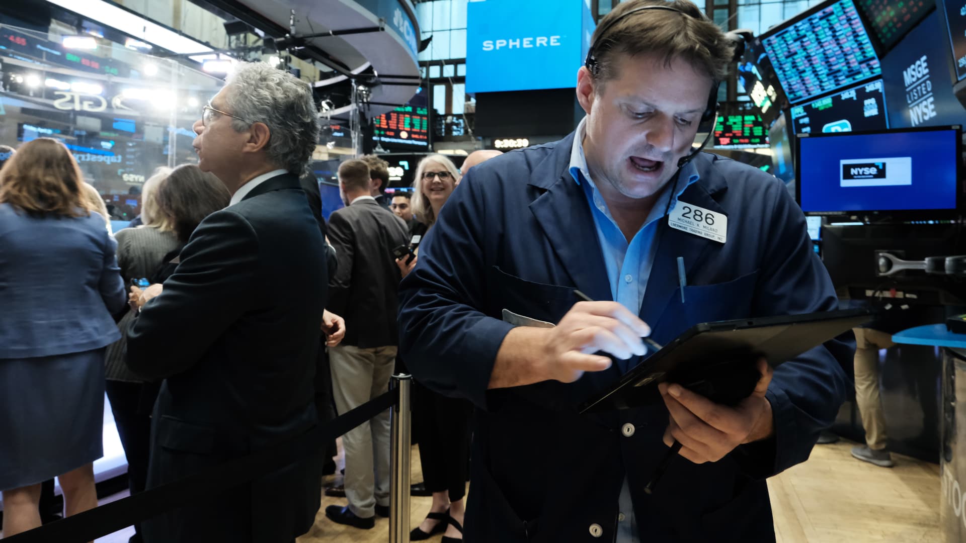 "Wall Street's Top Analyst Calls: Tech Stock Picks, Tesla Downgrade, and Tuesday's Top Buys"