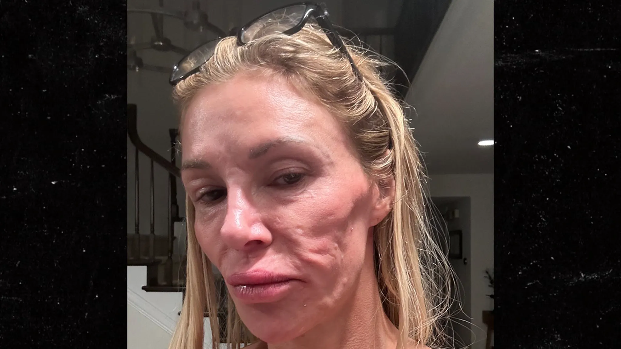 Featured image for Brandi Glanville's Latest Selfie Raises Eyebrows Online
