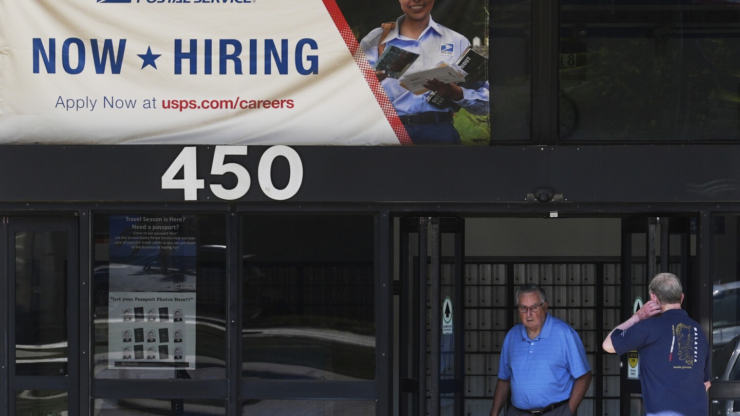 Featured image for US Job Openings Steady at 7.2 Million in August