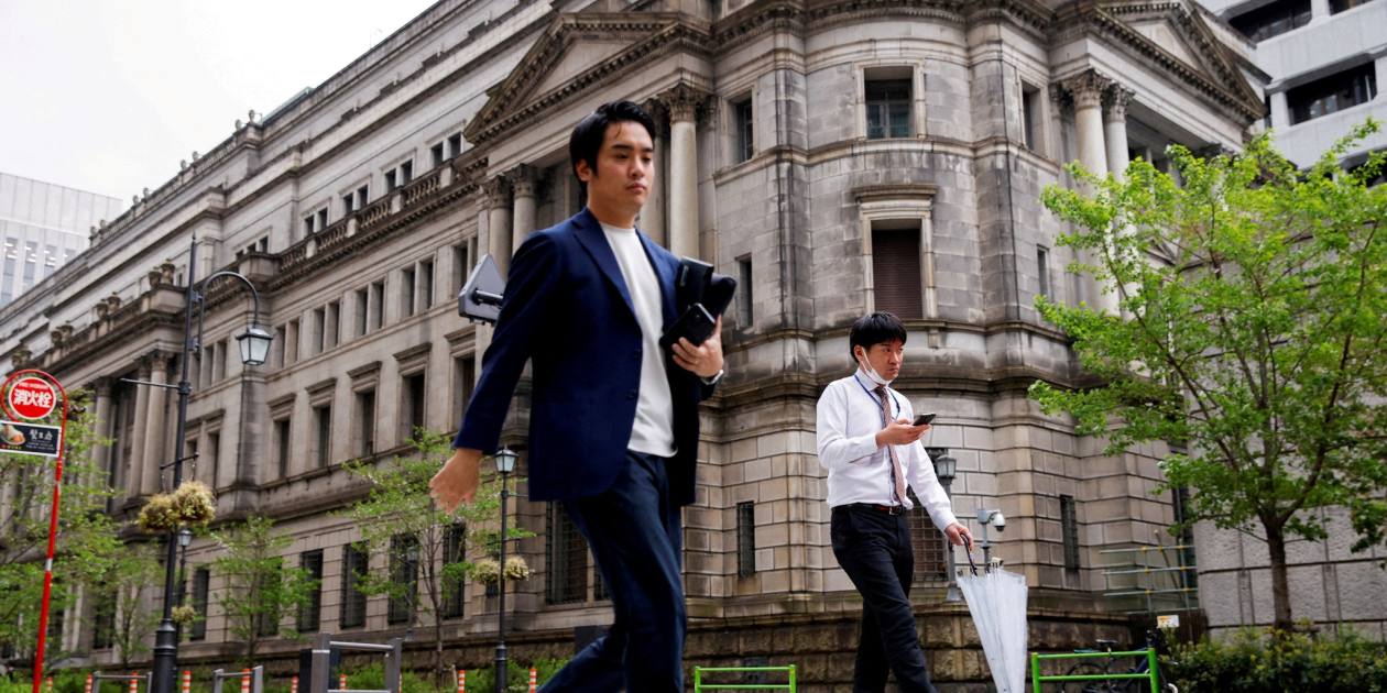 Featured image for "Bank of Japan Considers Adjusting Yield Curve Control to Allow Rates Above 0.5%"