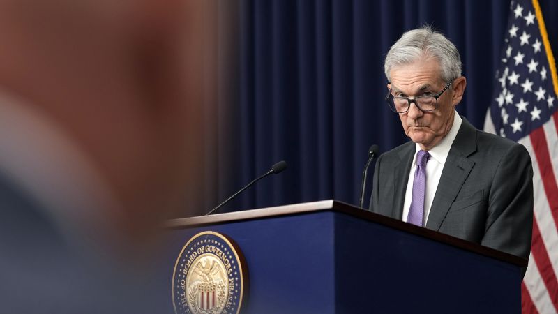 "Powell Stresses Patience on Rate Cuts Despite Inflation Increase"