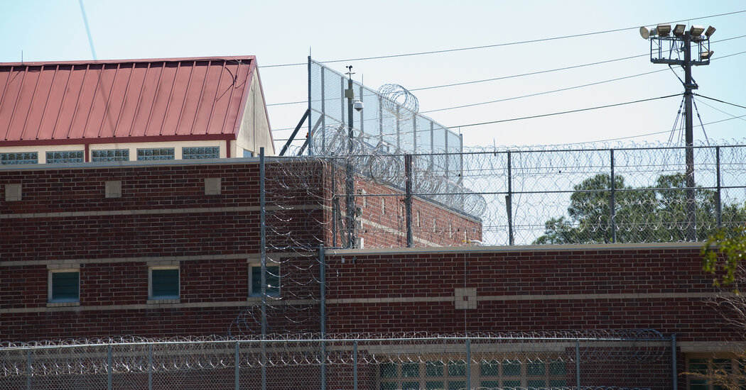 Featured image for Unsanitary Conditions and Policy Violations Found at Florida Prison during OIG Inspection