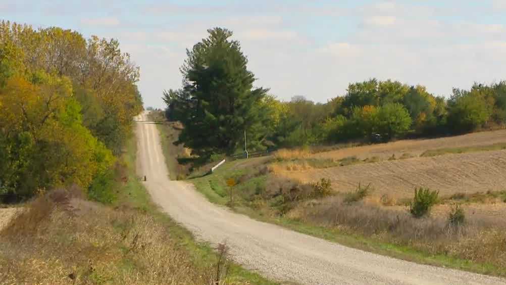 Iowa 7th graders injured in hayride accident