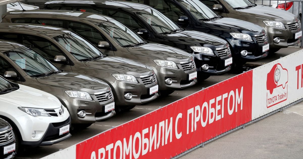 Japan Slows Down Lucrative Used-Car Trade with Russia