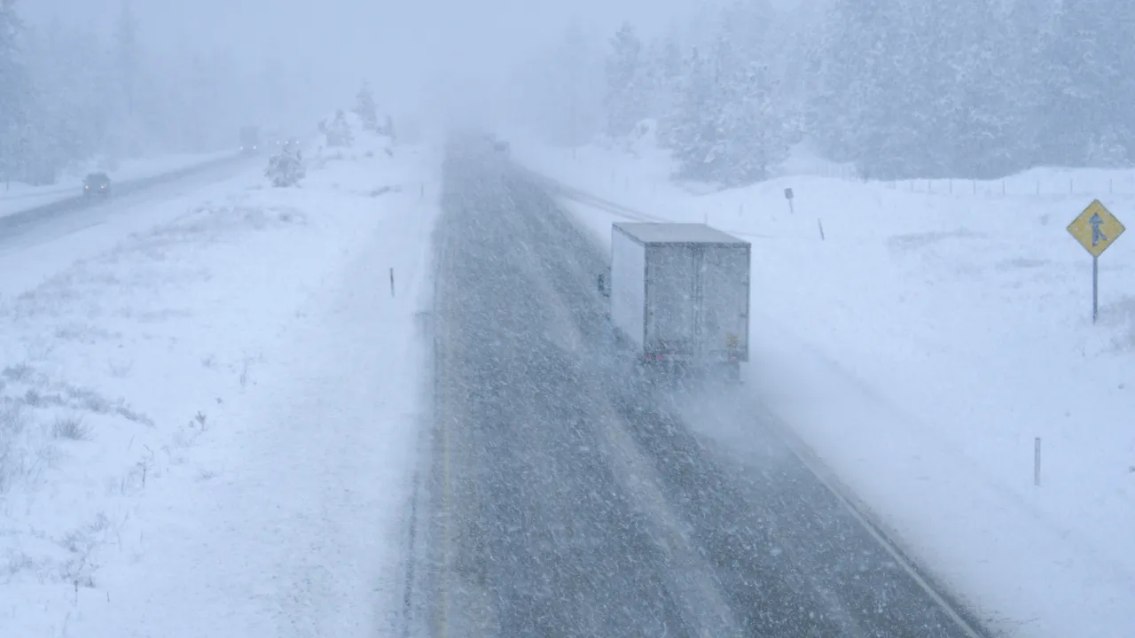 "Colorado Braces for Weekend Winter Storm with Uncertain Impacts"