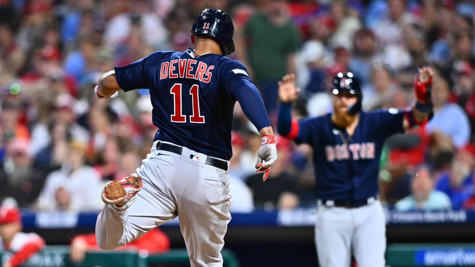 Red Sox's 8th Straight Win Secured Against Phillies.