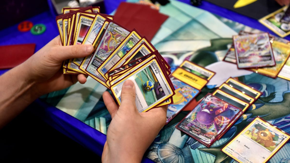 "Real-life Team Rocket: Thieves Caught Stealing 35,000 Pokémon Cards"