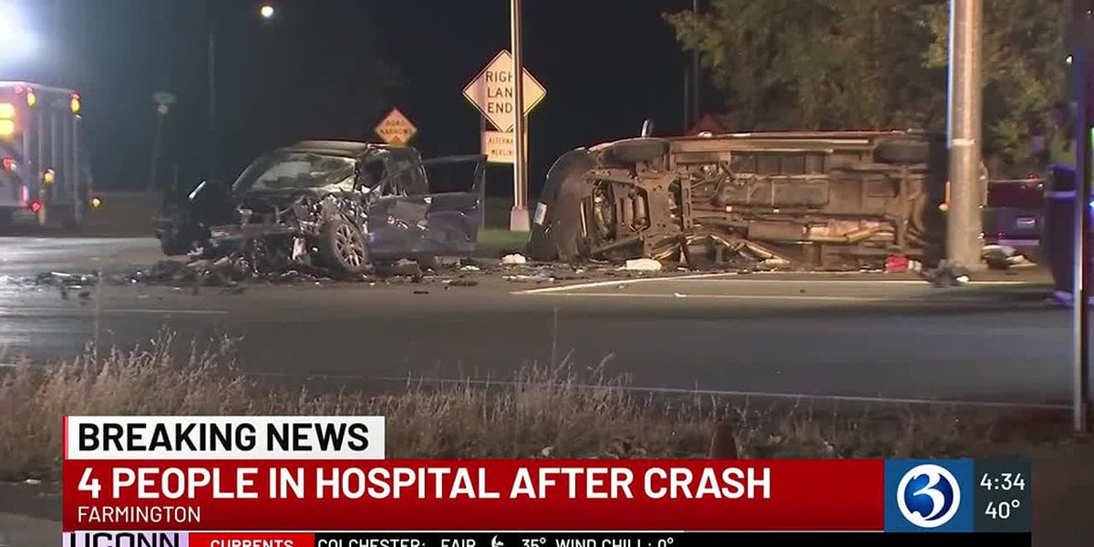 Featured image for Multiple Injuries in Farmington Ambulance Crash