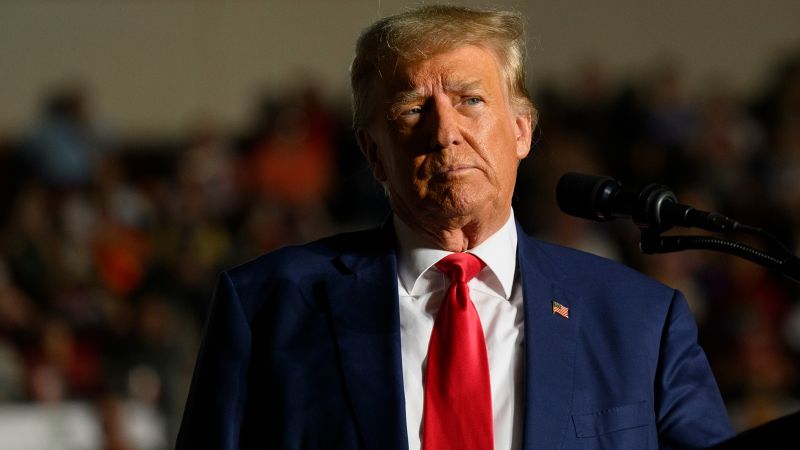 "Fox Executives Urge Trump's Participation in Historic GOP Primary Debate"