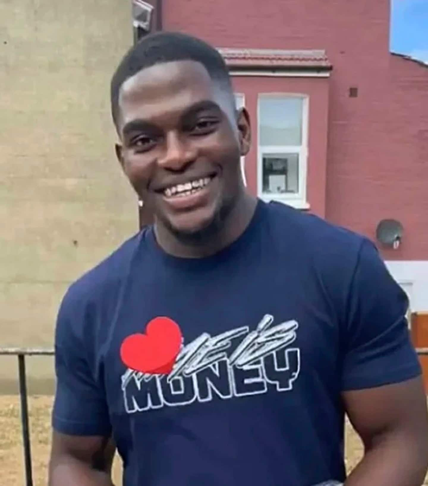 Metropolitan Police Officers Surrender Guns Following Colleague's Murder Charge