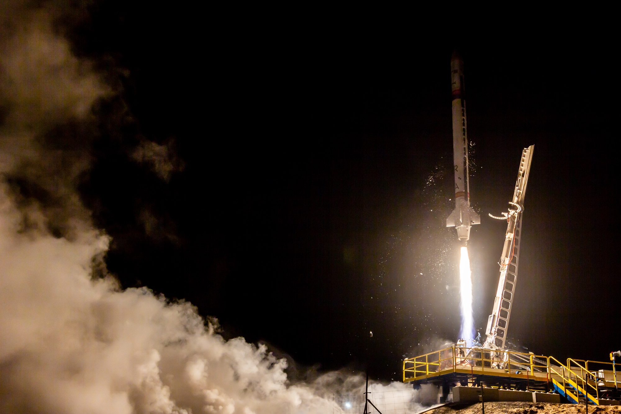 Featured image for PLD Space Makes History with Europe's First Private Rocket Launch
