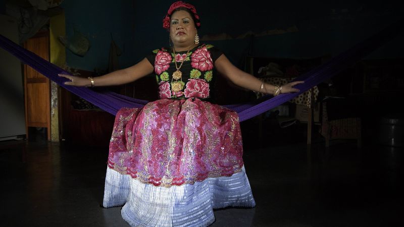 Breaking Gender Norms: The Southern Mexican Community That Defies the Binary.