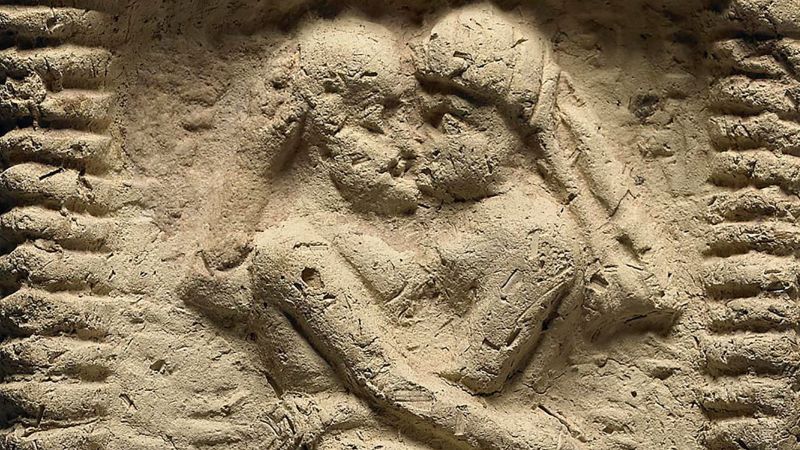Featured image for "Scientists Uncover Earliest Recorded Romantic Kiss from 4,500 Years Ago"