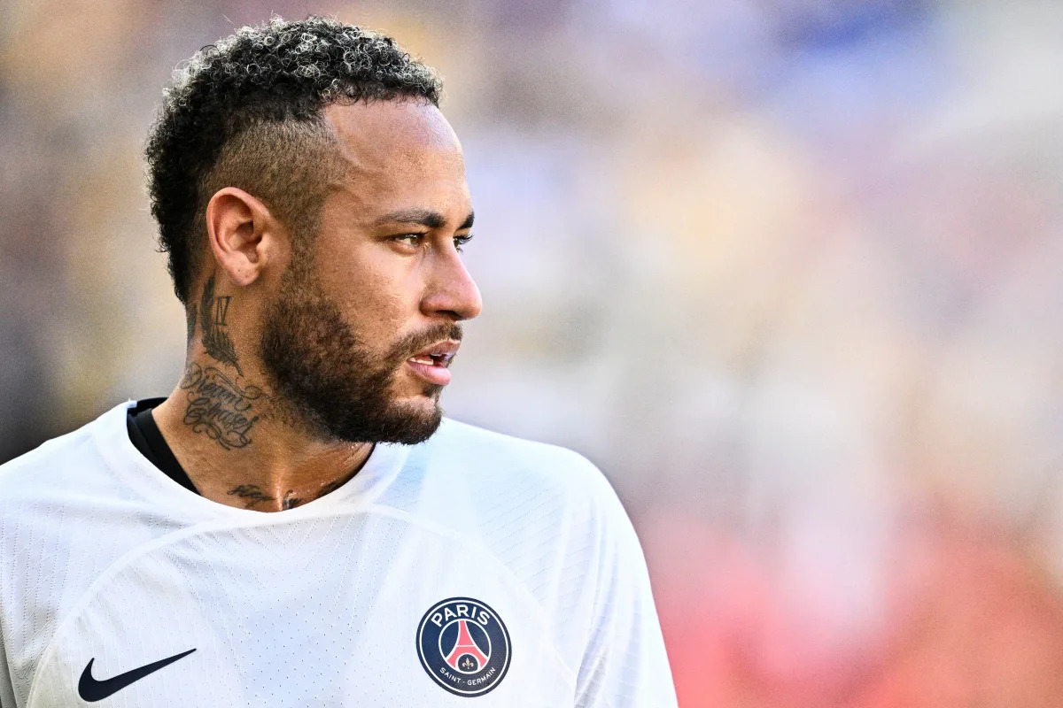 Featured image for Neymar's Desire to Leave PSG Sparks Barcelona Speculation