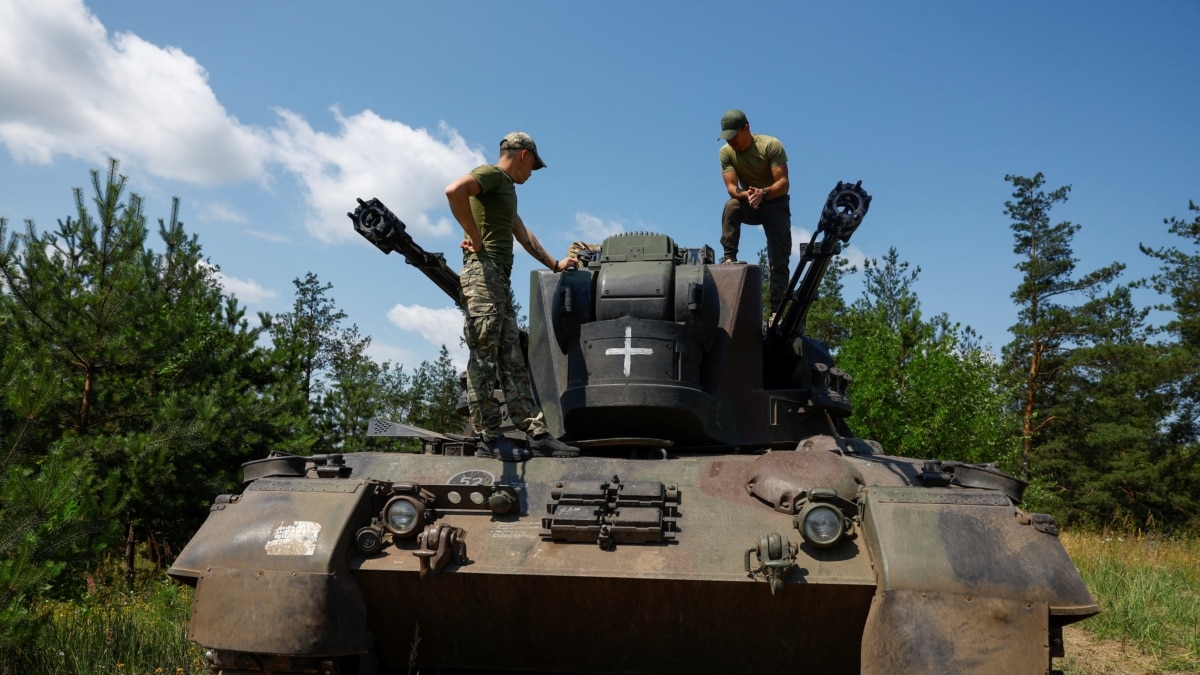 Ukraine's Counteroffensive: Slow Progress and Growing Concerns