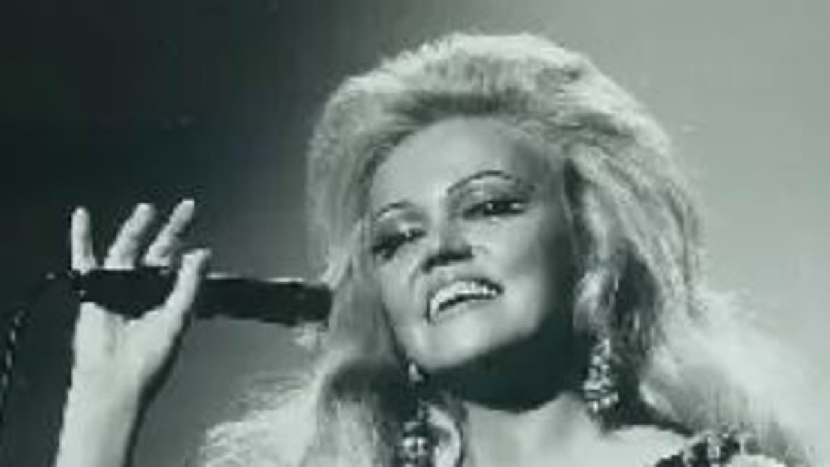 Featured image for "Legendary Singer Lola Dee Passes Away at 95 in Nursing Facility"