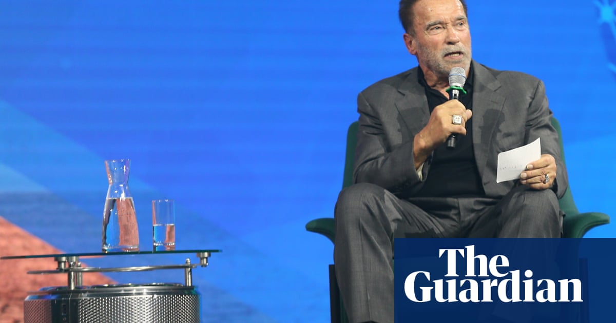 Schwarzenegger endorses Newsom for presidential run.