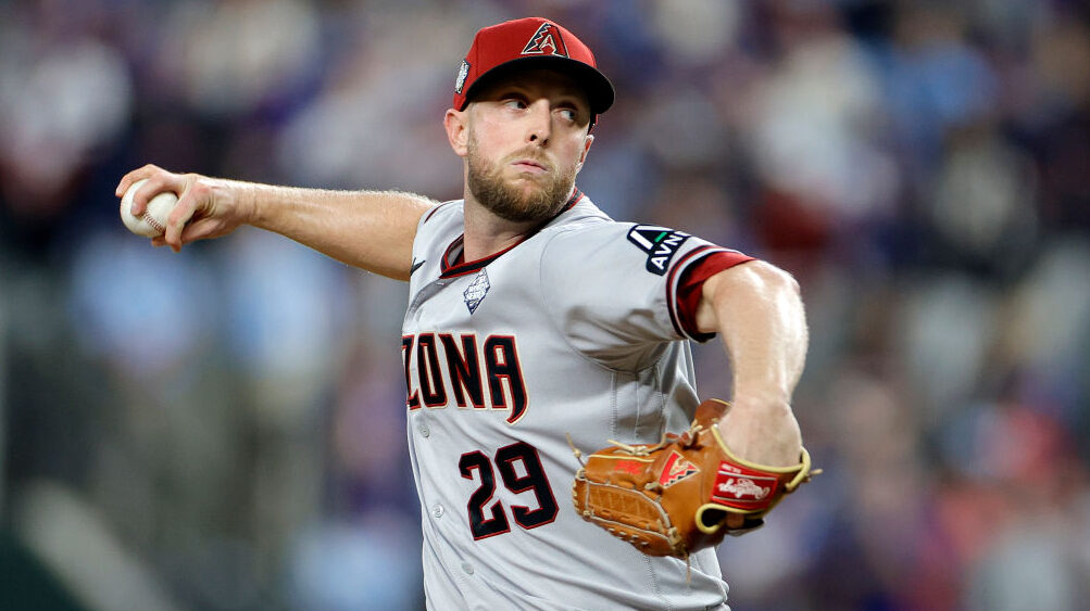 Featured image for MLB World Series showdown: D-backs vs. Rangers