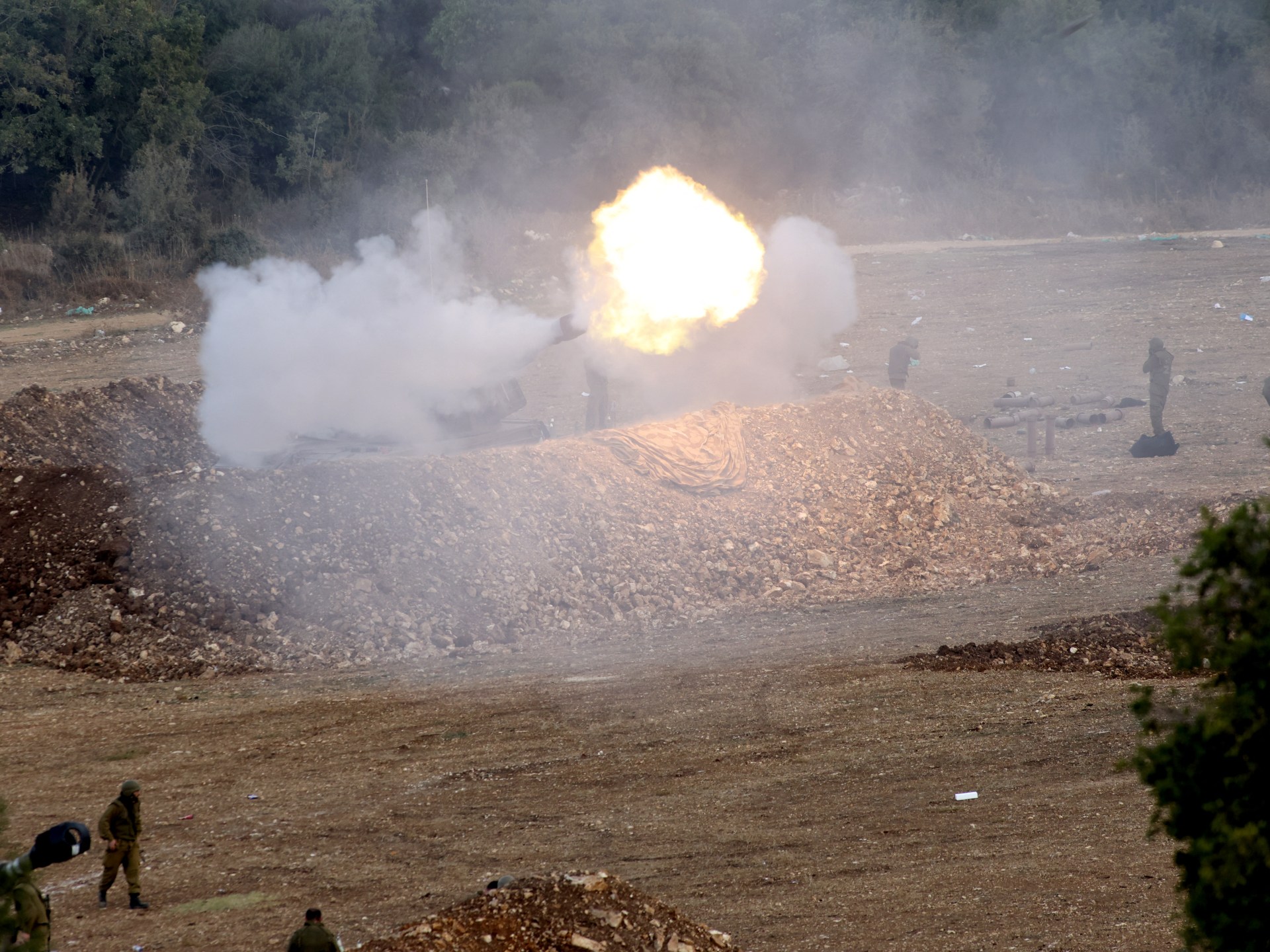 "Hezbollah Retaliates with Fire on Israel Following Loss of Members in Shelling"