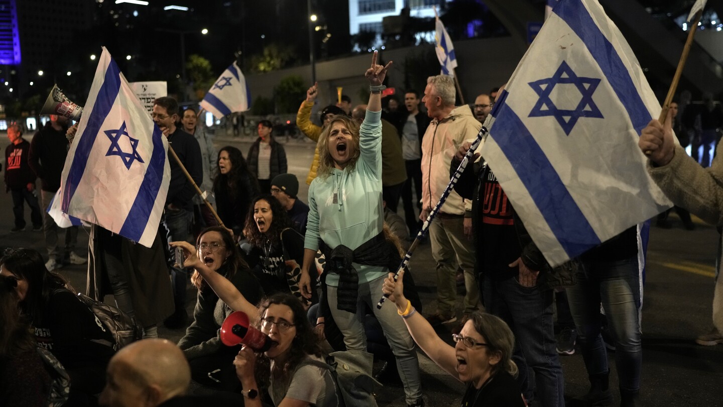 Israeli Political Divide Deepens Amid Gaza Conflict