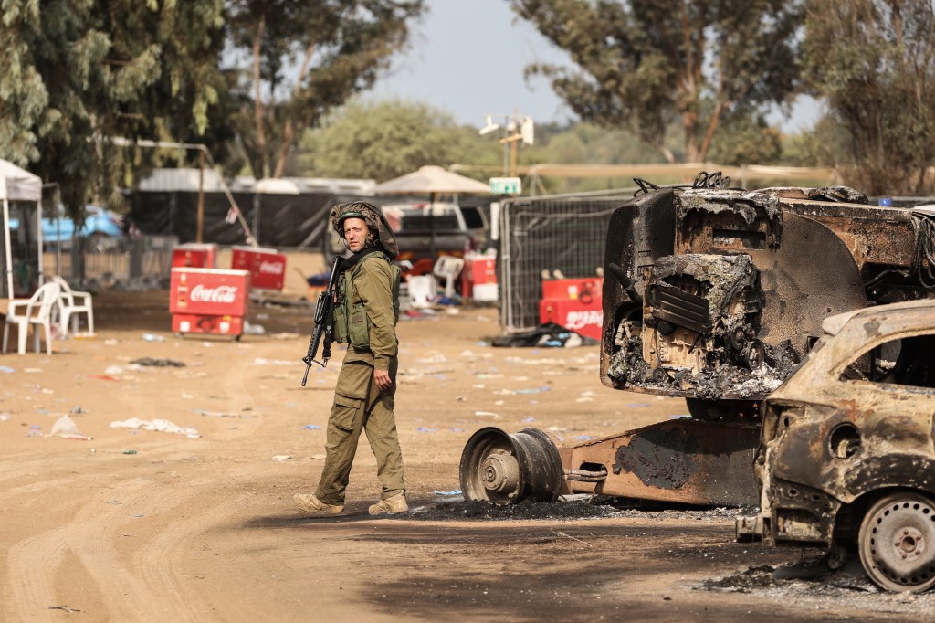 Featured image for Media Outlets Deny Prior Knowledge of Hamas Attacks as Israel Criticizes Journalists' Involvement