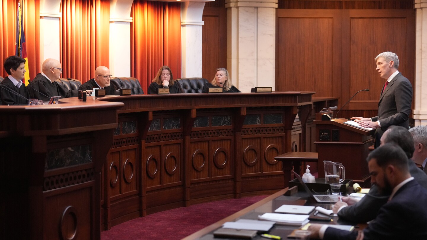 Featured image for Colorado Supreme Court Considers Blocking Trump from 2024 Ballot