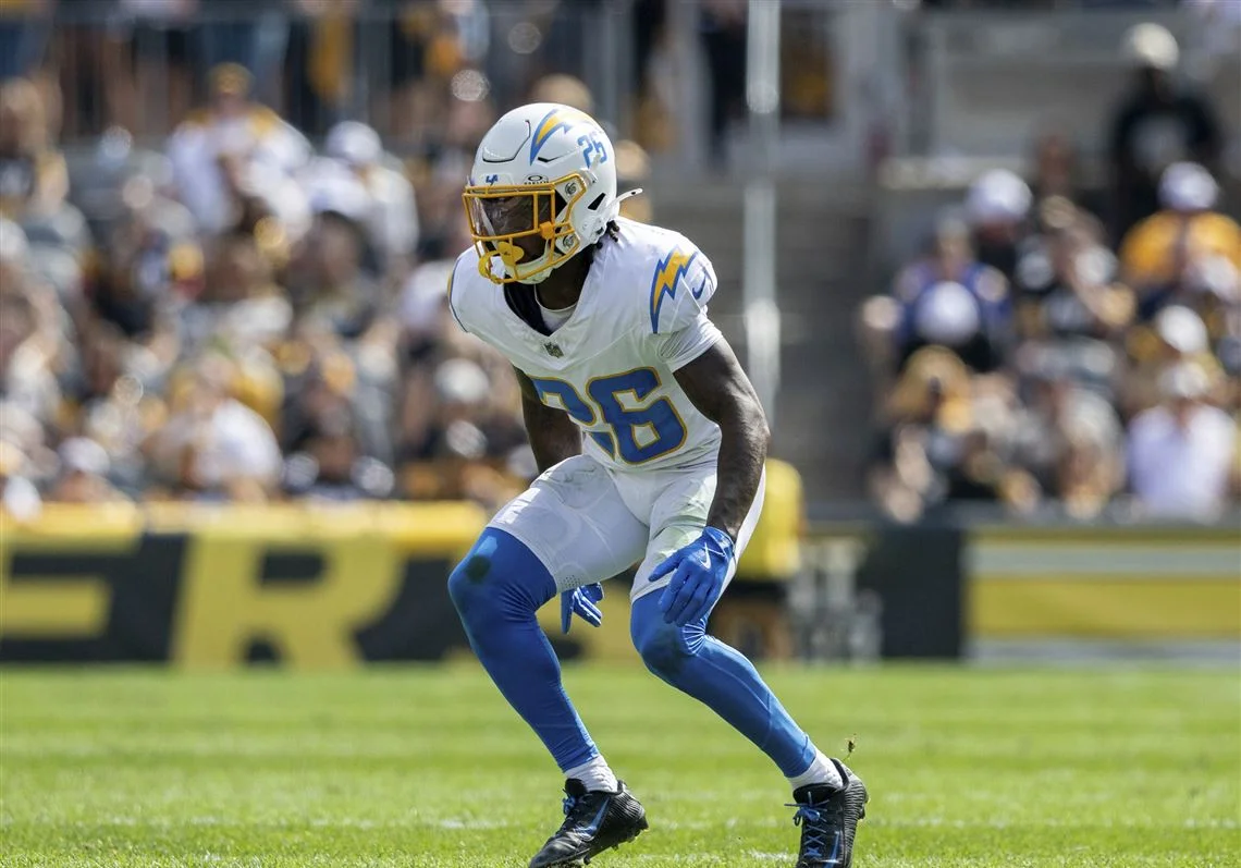 Featured image for Steelers Sign Asante Samuel Jr. to Boost Secondary