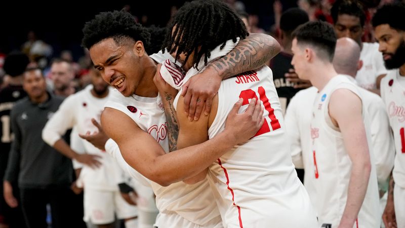 Featured image for "March Madness 2024: Houston Survives Texas A&M in OT Thriller, Advances to Sweet 16"