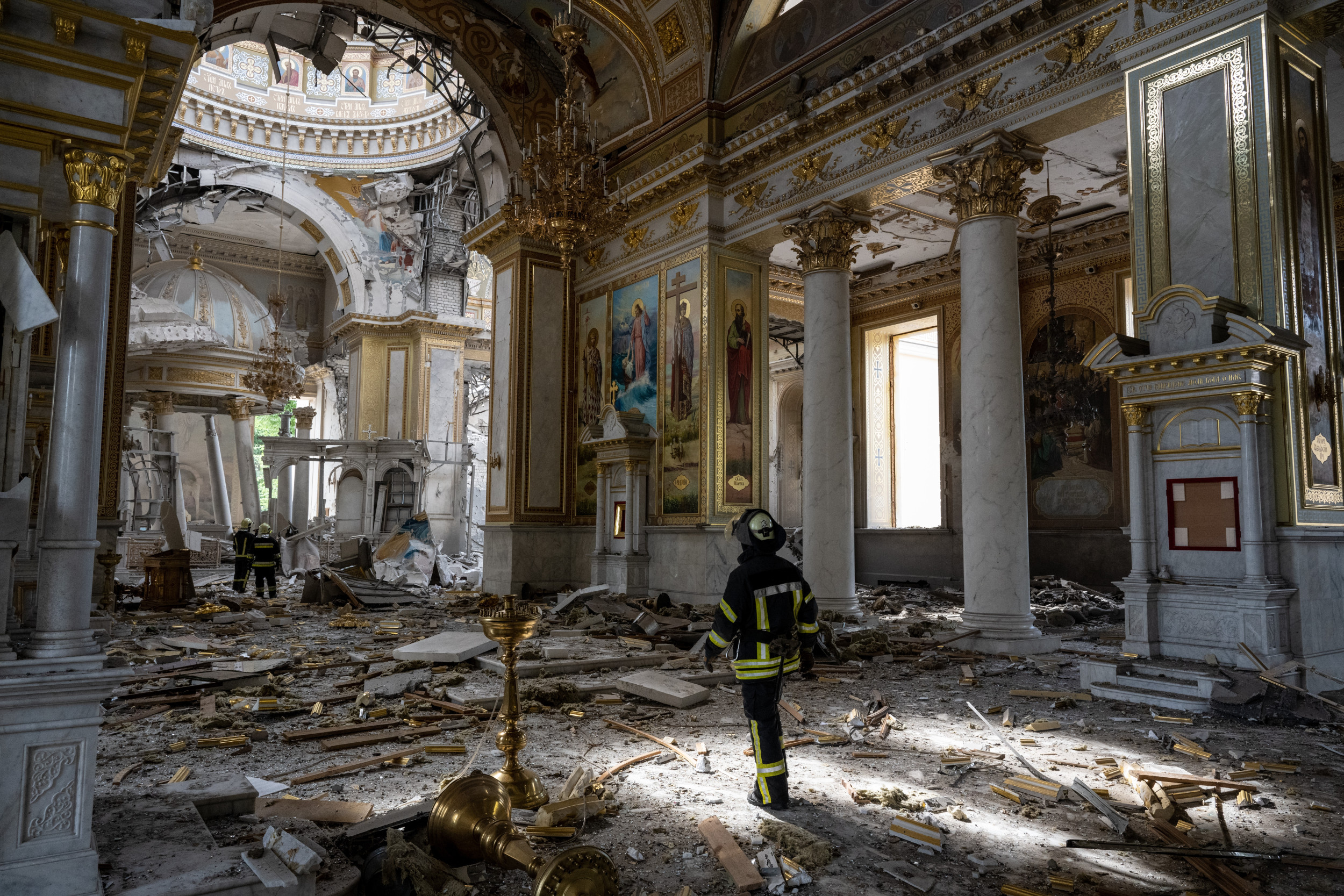 "Ukraine's Dilemma: Aftermath of Russian Missile Attack on Odesa Cathedral"