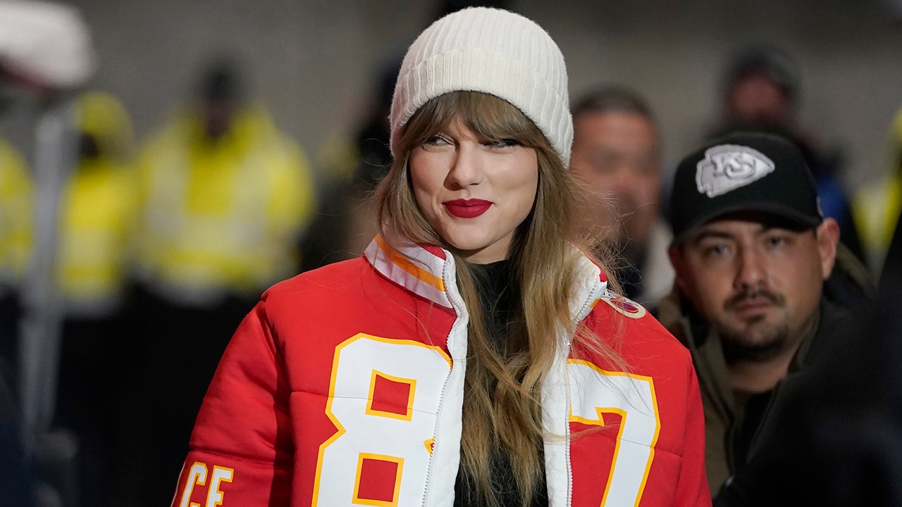 "Taylor Swift's Impact on the Super Bowl and the Chiefs: Reactions and Controversies"