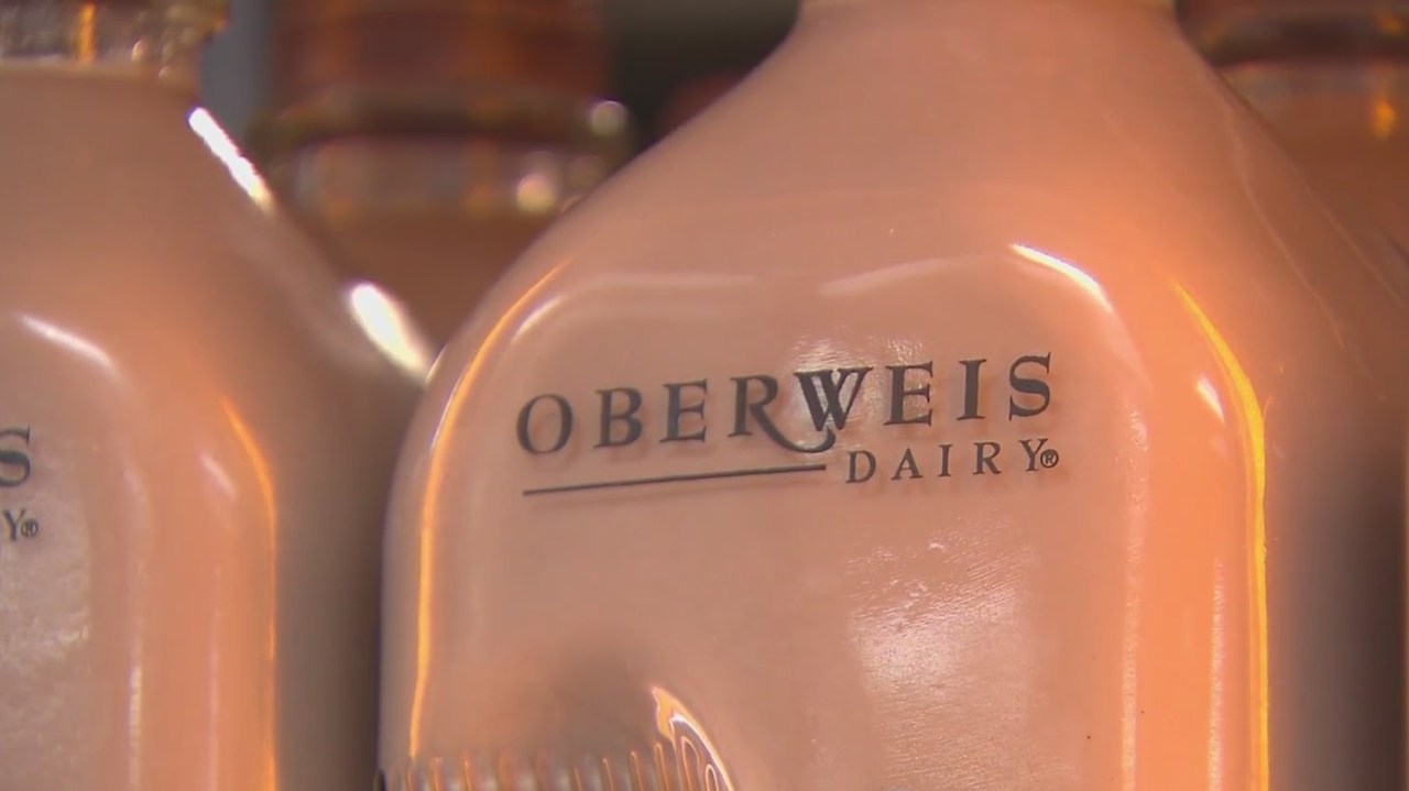 Featured image for Oberweis Dairy Files for Chapter 11 Bankruptcy Protection, Owes $4M+ to Creditors