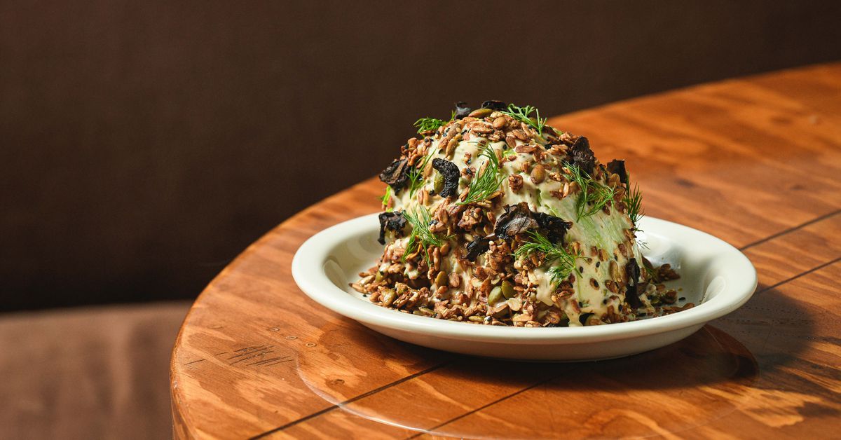 Cool World Restaurant in Greenpoint Shuts Down Within a Year