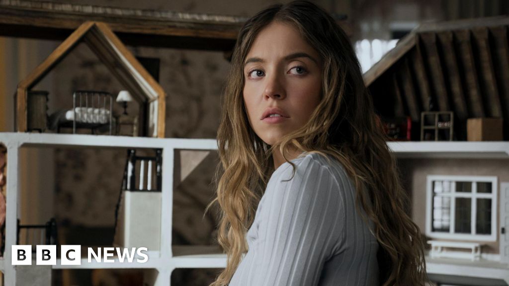 Featured image for Sydney Sweeney and Amanda Seyfried Discuss 'The Housemaid' Sequel and Female Empowerment in Film