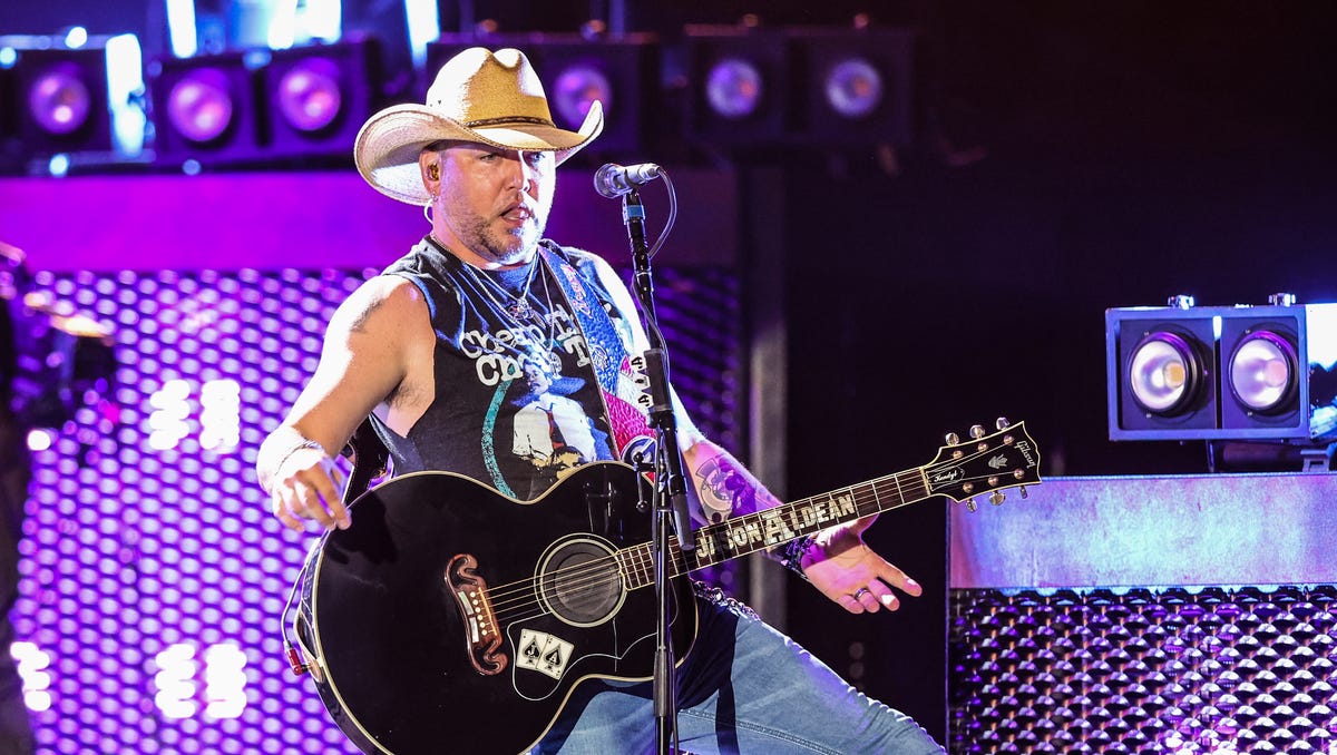 Featured image for Top Performers at 2023 Iowa State Fair: Jason Aldean and Ludacris